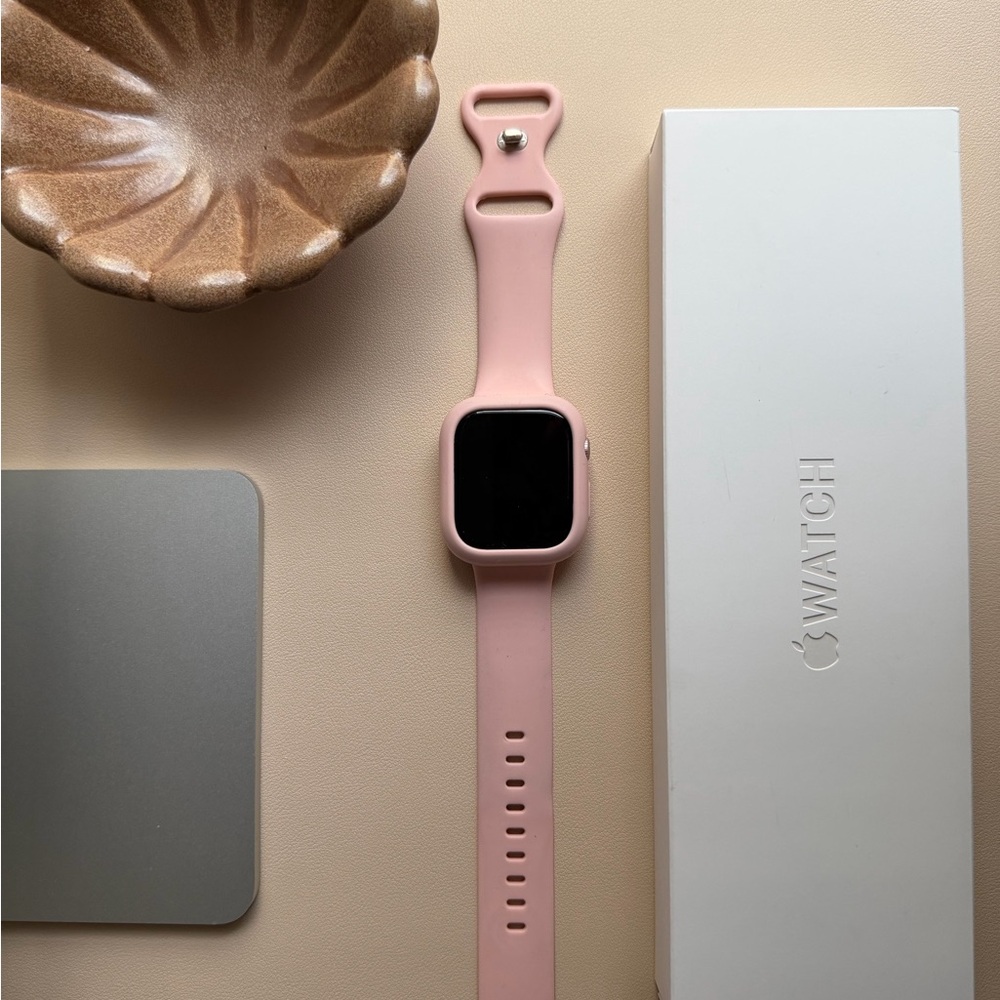 APPLE WATCH SERIES 10 GPS + CELL 46MM ALUMINUM ROSE GOLD LIGHT BLUSH SPORT BAND